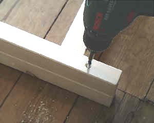Picture 5: Mounting the frames together.